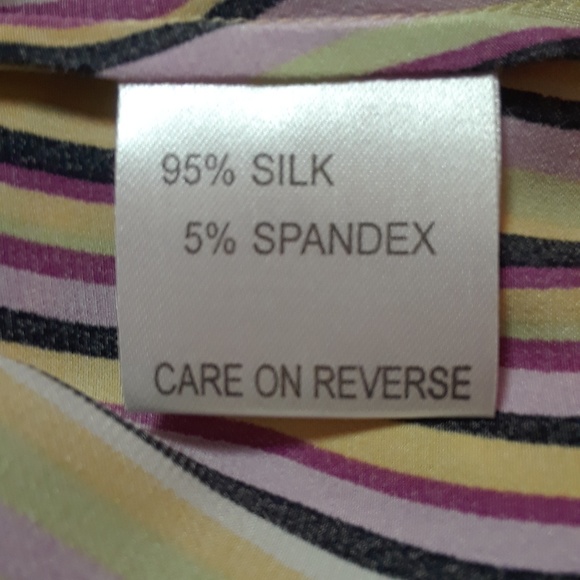 St. John women's silk long sleeve button-down blou - Picture 7 of 8